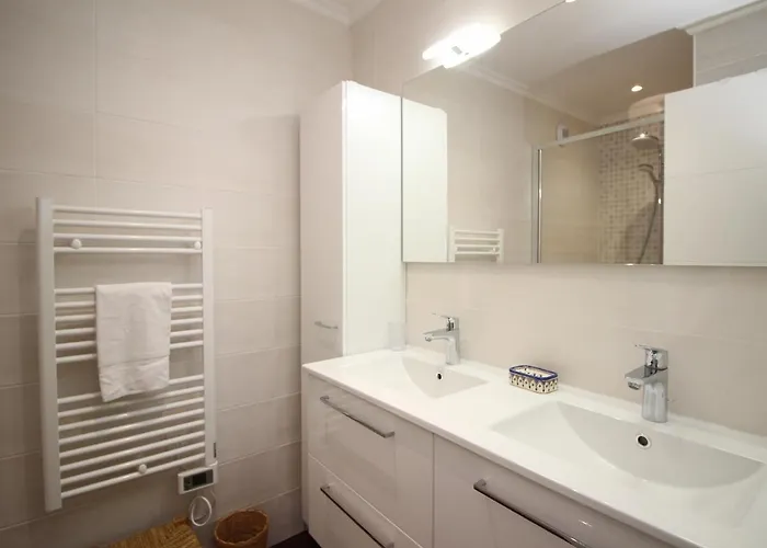 Beau T2 Avec Terrasse, Parking Et Wifi A 300m Des Thermes - Fr-1-608-98 Apartment Le Mont-Dore